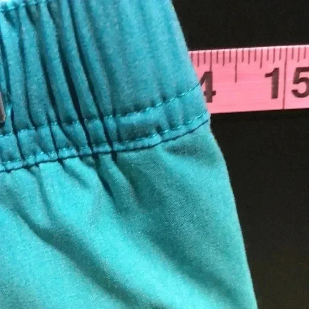 O’Neill Hybrid Ombré aqua shorts,hip/back pockets,lined,elastic drawstring waist
